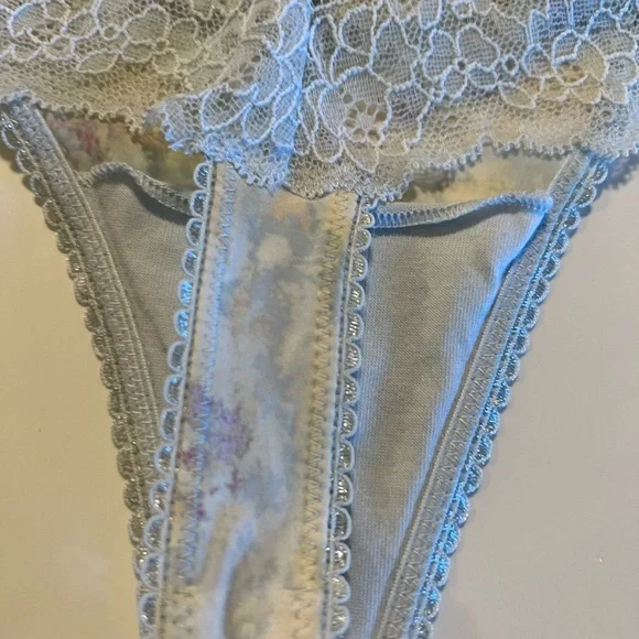 Victoria’s Secret pink thong string panties. Size Xl - Picture 6 of 7